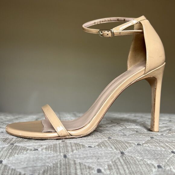 Stuart Weitzman Nudistsong Nude Adobe Patent Leather Sandal Women 6 Ankle Strap - Picture 1 of 16